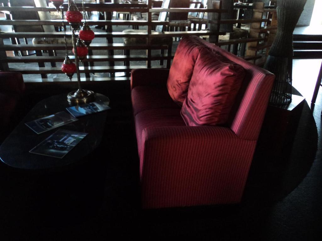 Doubletree Suites By Hilton Saltillo Bagian luar foto